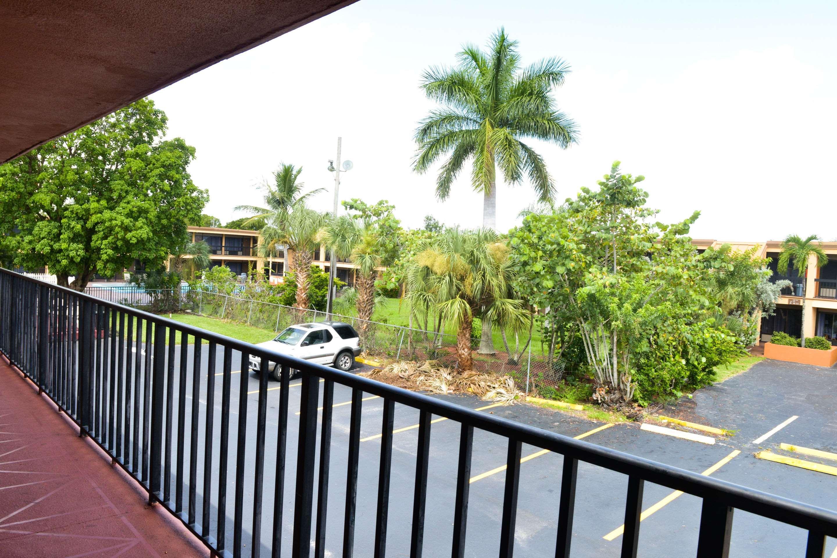Econo Lodge North North Fort Myers Exterior foto